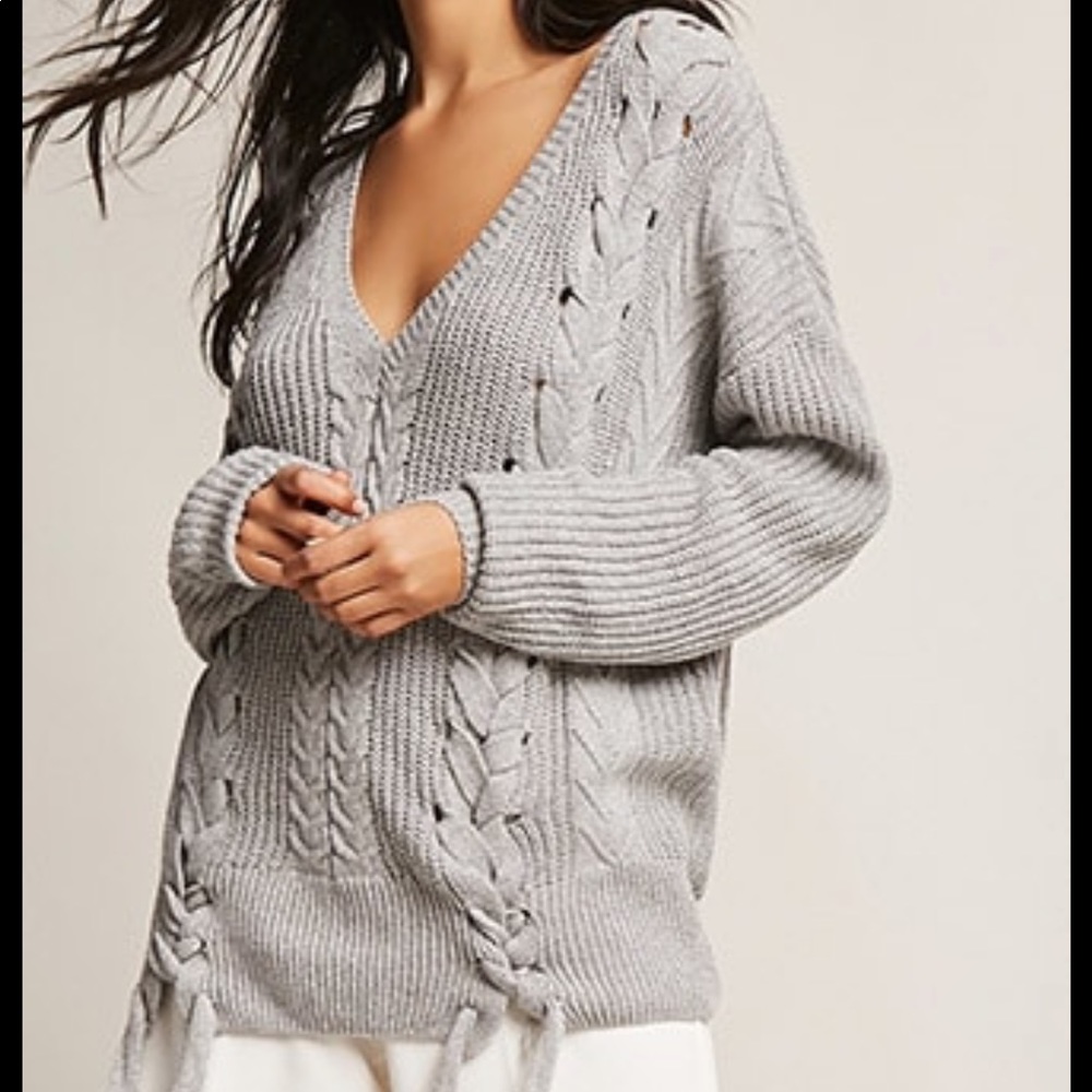 O & O Cable Knit Gray Lace Up Sweater
